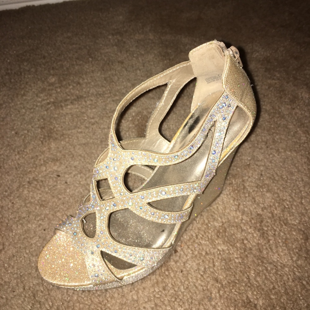 champagne sparkle wedges